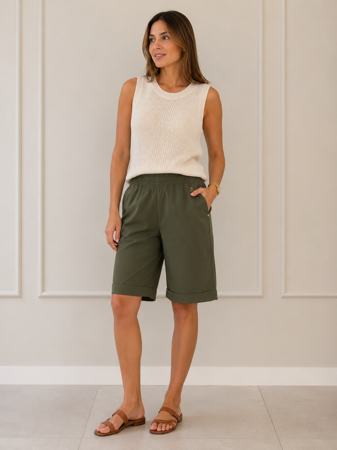 Bermuda Fluida Comfort Verde Oliva