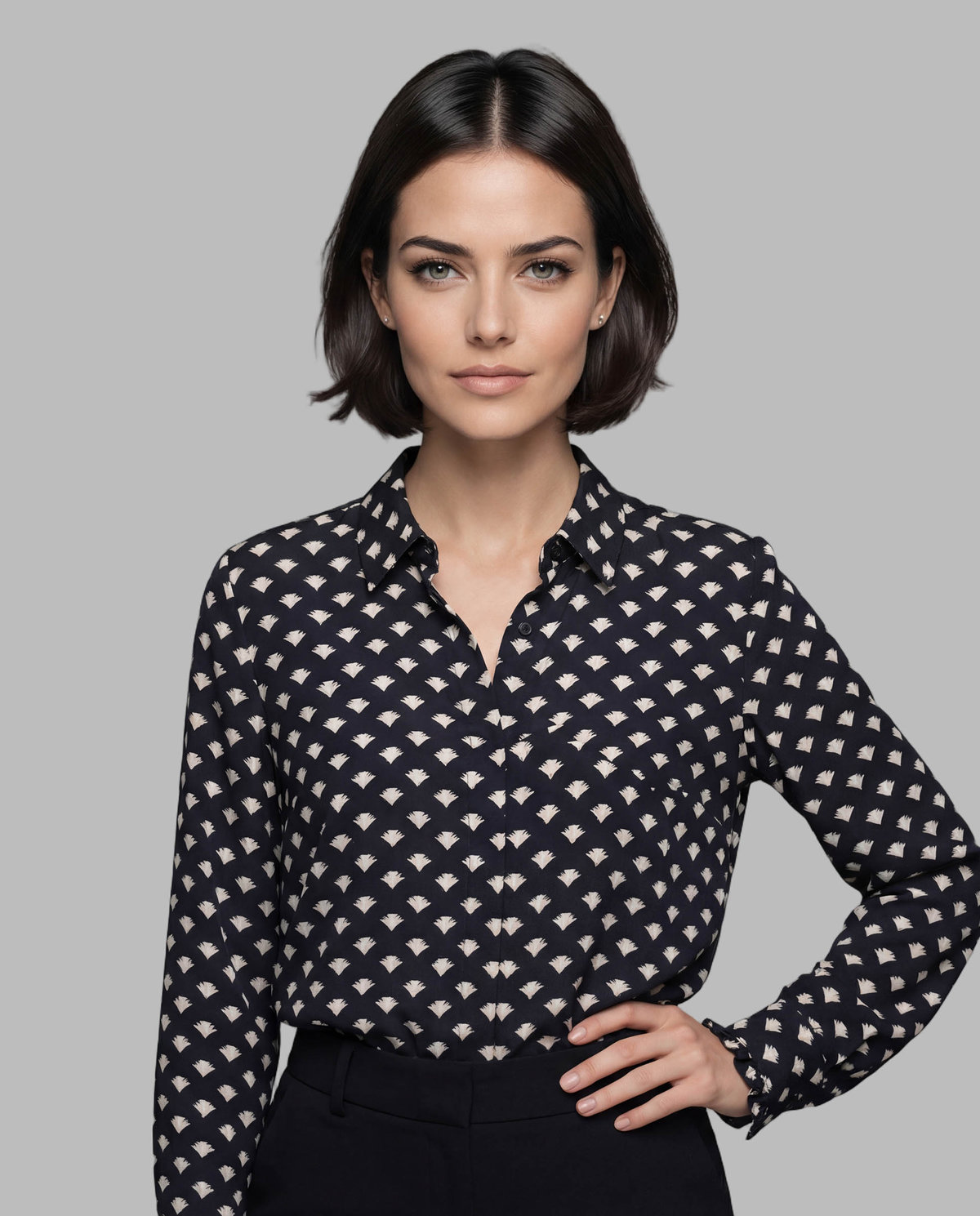 Camisa Señoreta Negra con Estampado Geométrico
